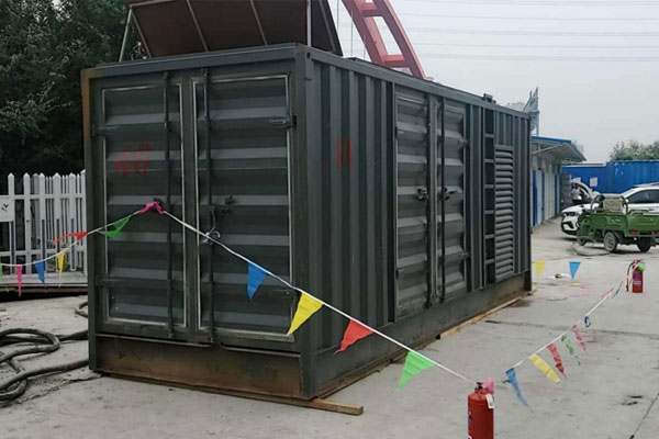 罗定发电机租赁空气滤清器多久更换一次？