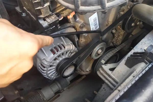 罗定转速传感器的工作原理是什么？