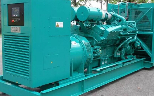 罗定柴油发电机组冬季使用中需要注意哪些事项？